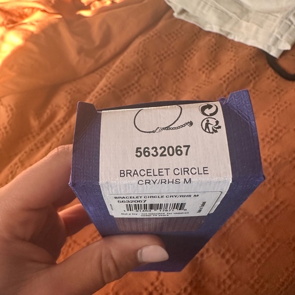 Swarovski Silver Bracelet with Crystals - Picture 7 of 8